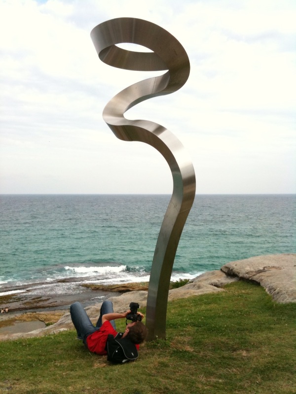 Sculpures at the Sea What the hell is this guy doing?